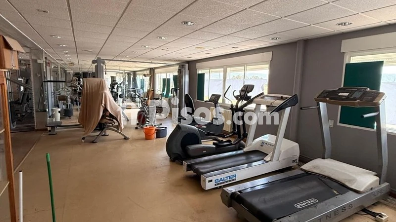 Local comercial en venta en Caranza