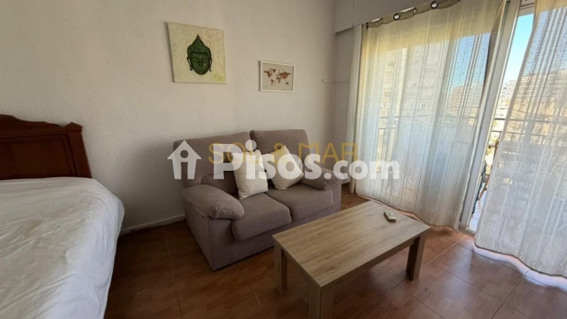 Fotografía del inmueble reportado: 800 €/mes — Málaga, Málaga