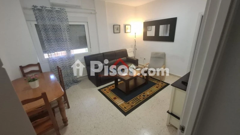 Fotografía del inmueble reportado: 800 €/mes — Sevilla, Sevilla