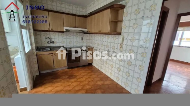Pis – Ferrol, O Loureiro, Ensanche B