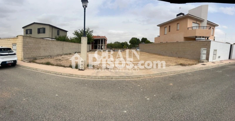 Terreno en venta en Carretera Jaén