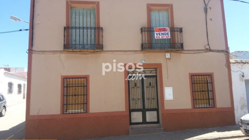 Maison en vente à Avenida del Azuer, 27, près de Calle de Antonio Naranjo, San Carlos del Valle sur 32.000 €