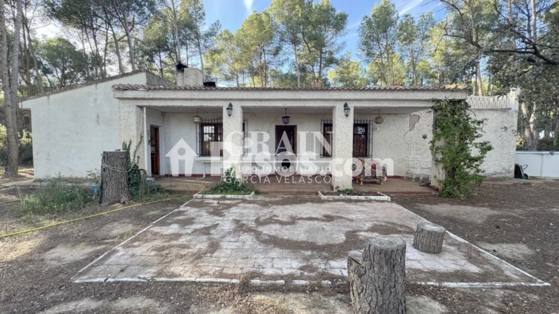 Casa – Albacete, Urbanización Pinares del Júcar