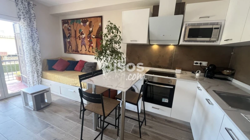 Apartamento en alquiler en 3ª Línea de Mar, Centre-Platja Gran (Castell d'Aro, Platja d'Aro i s'Agaró) de 1.100 €<span>/mes</span>