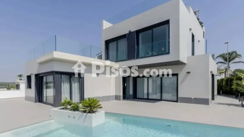 Maja, 319 m²
