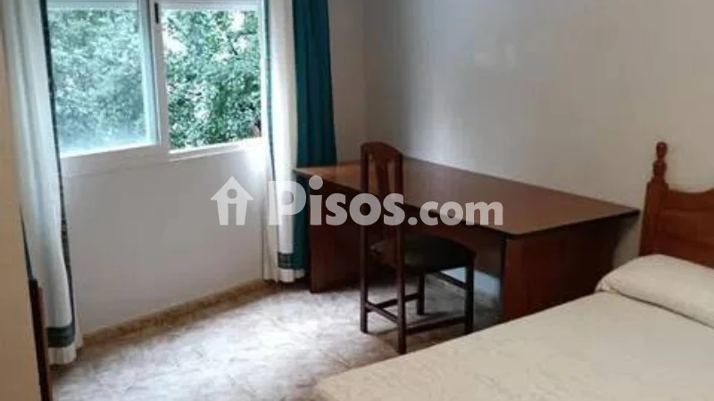 Fotografía del inmueble reportado: 990 €/mes — Granada, Granada