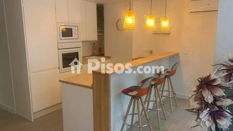 Fotografía del inmueble reportado: 700 €/mes — Granada, Granada