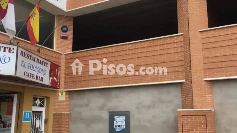 Nave industrial en venta en La Roda