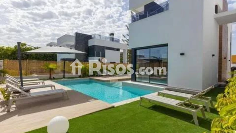 Casa – Torrevieja, Urbanización La Torreta