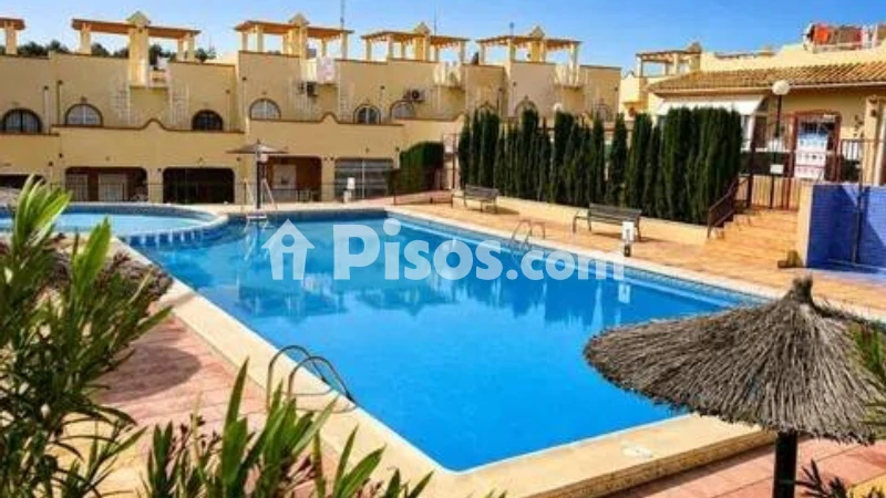 Pis – Orihuela, Urbanización Monte Golf Fase IV, Villa Martín