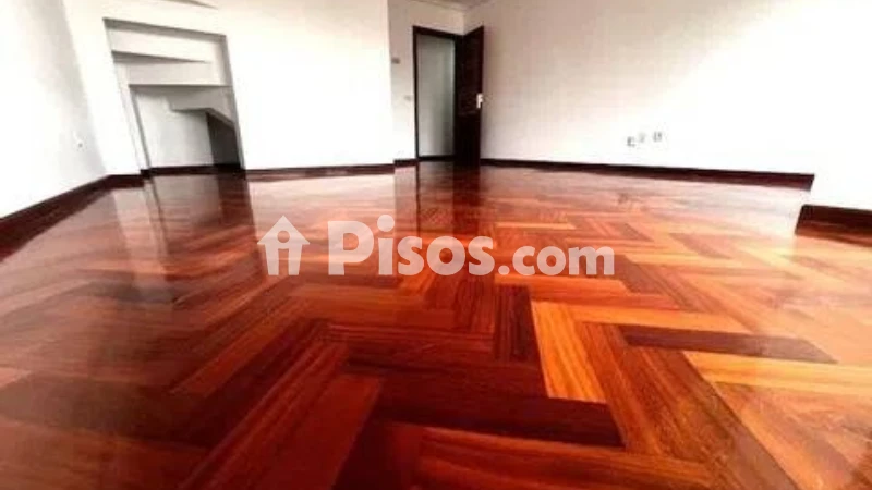 Piso – A Coruña, Cidade Escolar, Labañou