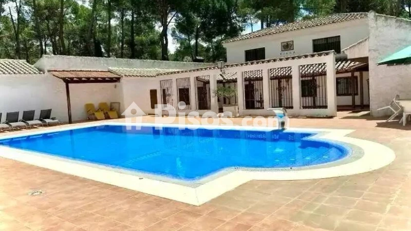 Casa – Albacete, Urbanización Pinares del Júcar