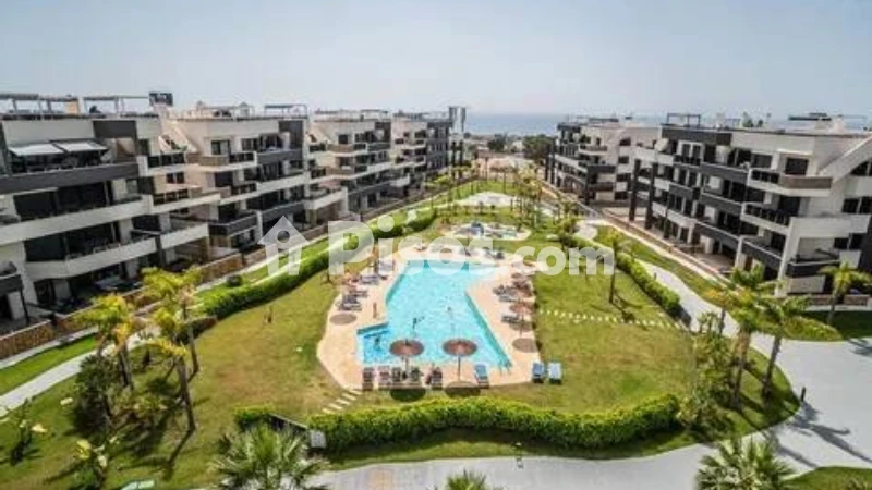 Pis – Orihuela, Alameda del Mar D-1, Urbanización Horizonte