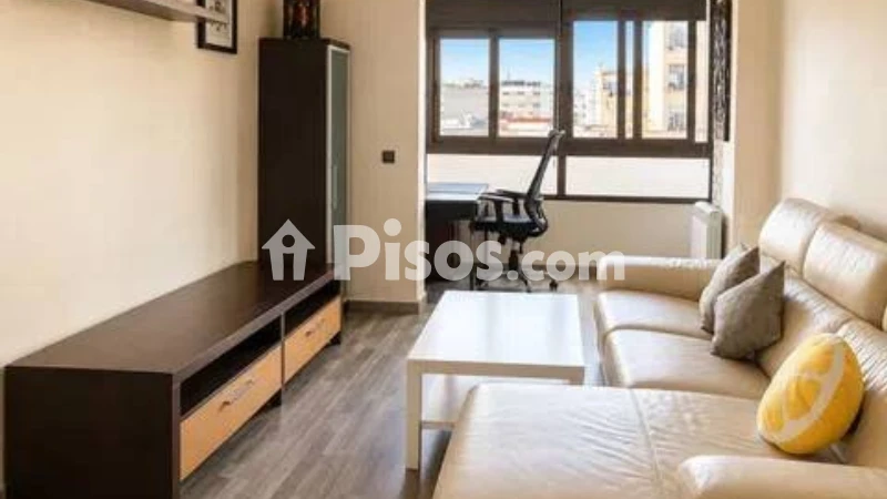 Apartament me 4 dhoma, 90 m²