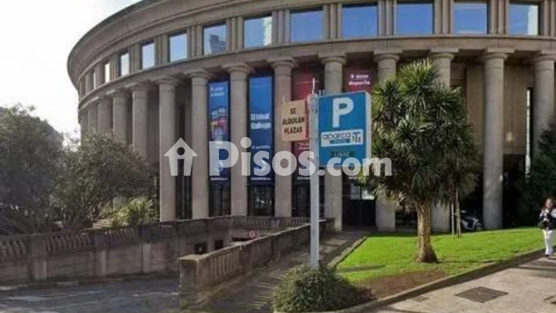 Garaje en venta en Glorieta de América