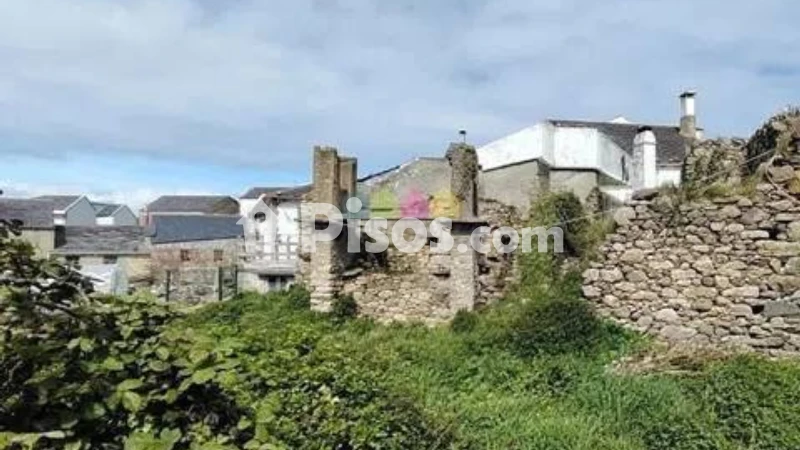 Terreno en venta en Mañón