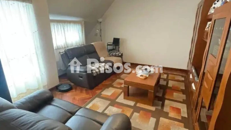 Casa – O Burgo, O Río da Cova, Castro
