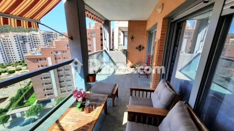 Piso – la Vila Joiosa / Villajoyosa, Cales i Talaies