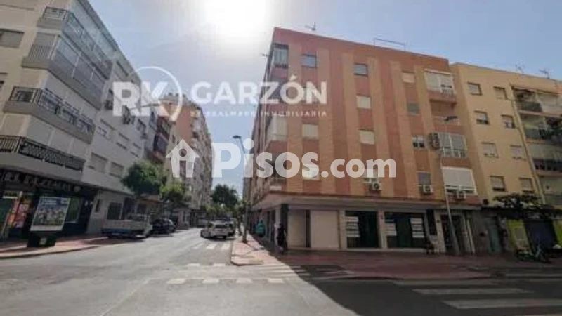 Fotografía del inmueble reportado: 850 €/mes — Almería, Almería