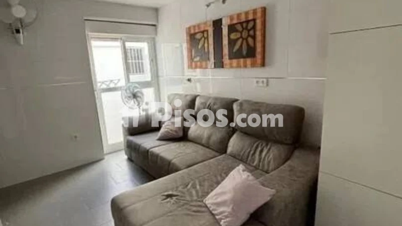 Fotografía del inmueble reportado: 1.100 €/mes — Almería, Almería