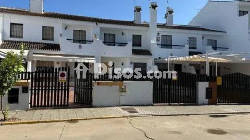 Fotografía del inmueble reportado: 800 €/mes — Huelva, Huelva