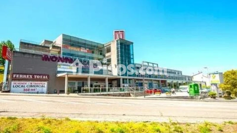 Local comercial en venta en Pedrouzos (Brión)