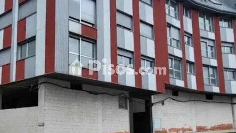 Local comercial en venta en Cee
