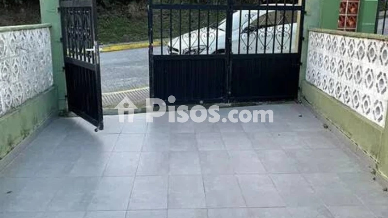 Casa – O Porto do Barqueiro, O Barqueiro, A Estación