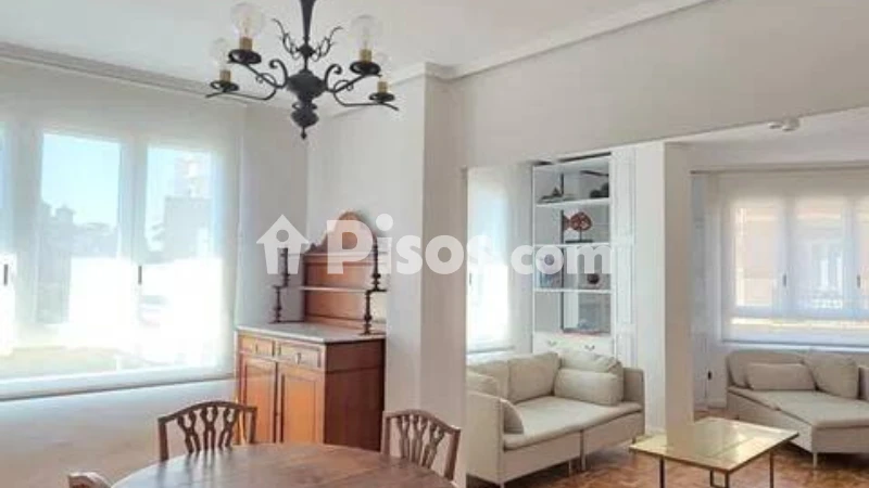 Fotografía del inmueble reportado: 2.800 €/mes — Valencia, Valencia