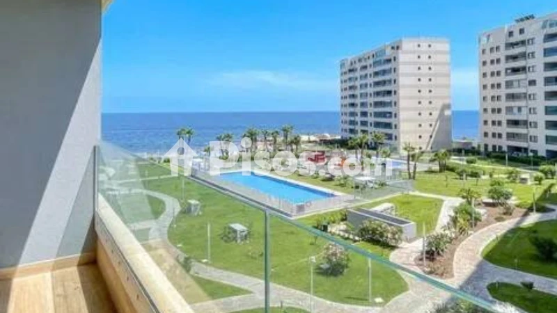 Pis – Orihuela, Urbanización Horizonte