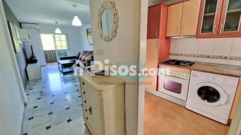 Fotografía del inmueble reportado: 700 €/mes — Granada, Granada