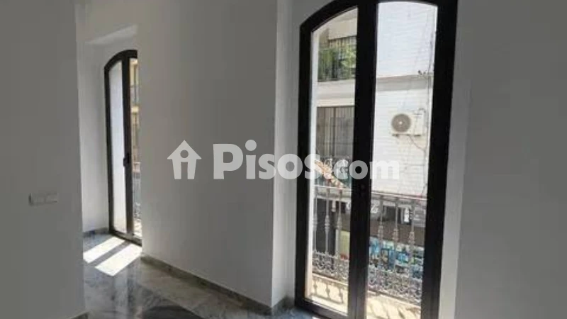 Fotografía del inmueble reportado: 900 €/mes — Sevilla, Sevilla