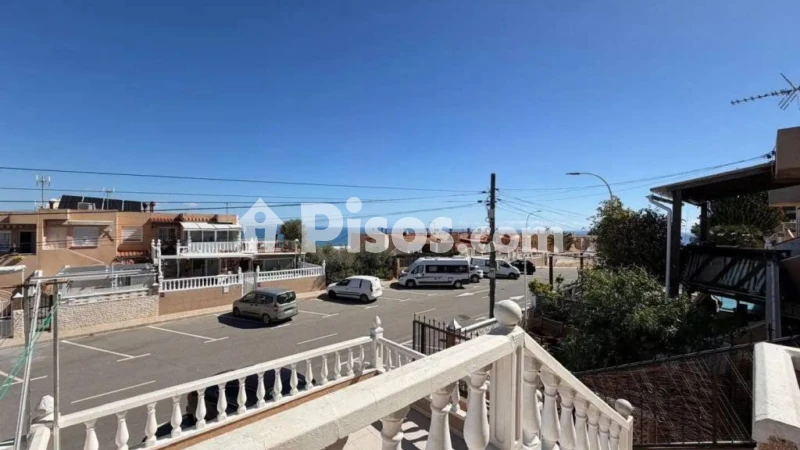 Pis – Santa Pola, Urbanización Sueño Azul, Gran Alacant
