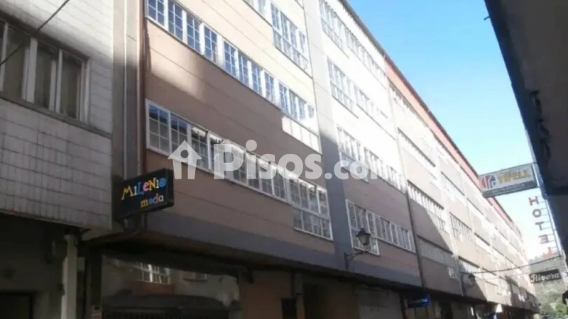 Local comercial en venta en Padrón