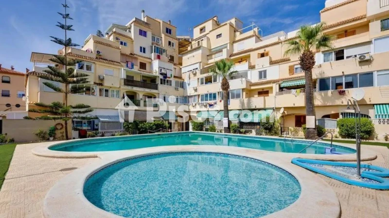 Pis – Torrevieja, Urbanización Calas Blancas, Cabo Cervera-Playa la Mata