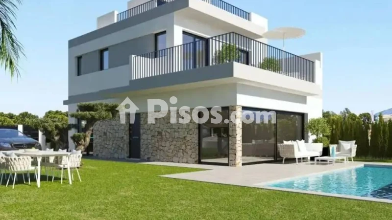Kuća, 237 m²