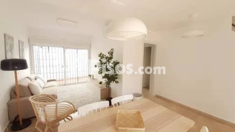 Fotografía del inmueble reportado: 825 €/mes — Sevilla, Sevilla