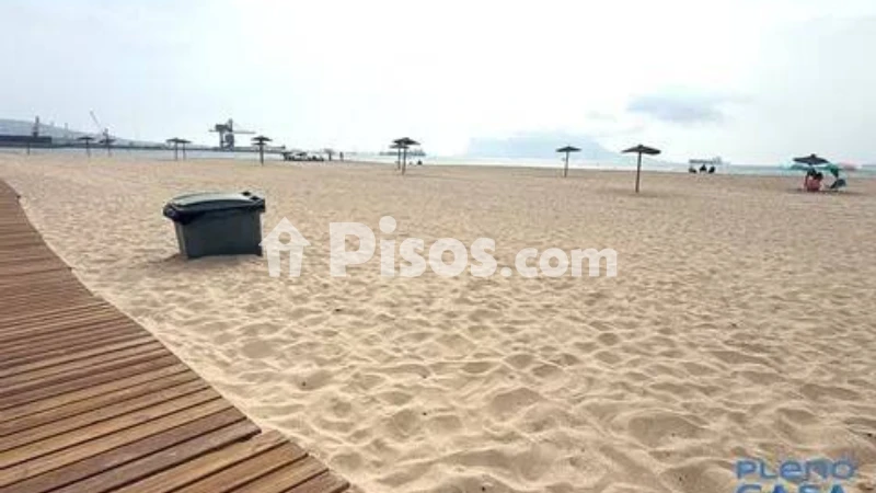 Fotografía del inmueble reportado: 850 €/mes — Cádiz, Cádiz