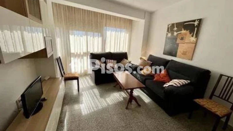 Fotografía del inmueble reportado: 700 €/mes — Almería, Almería