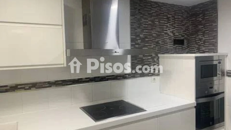 Fotografía del inmueble reportado: 850 €/mes — Albacete, Albacete