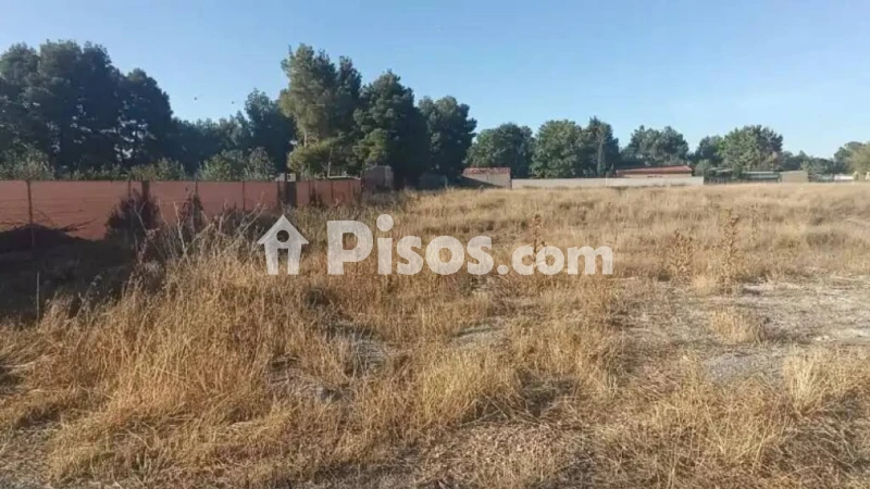 Terreno en venta en Plaza de los Molinos