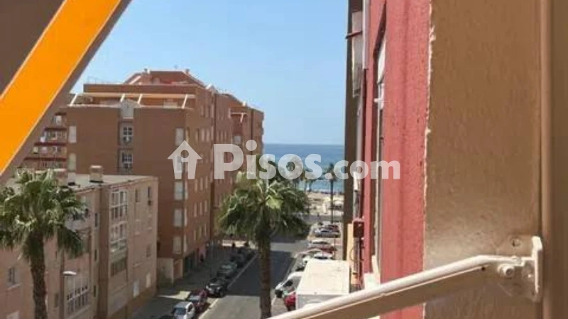 Fotografía del inmueble reportado: 750 €/mes — Almería, Almería