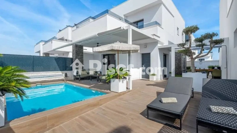 Chalet en venta en Orihuela Pedanías