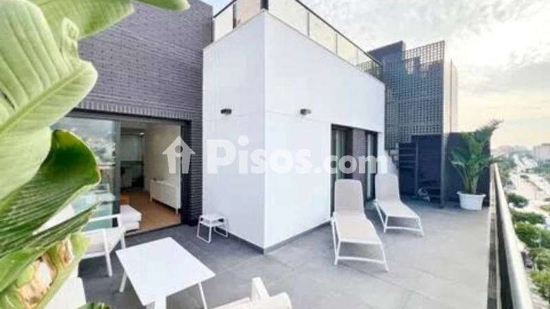 Fotografía del inmueble reportado: 1.500 €/mes — Almería, Almería