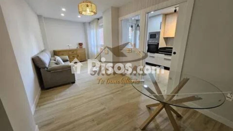 Fotografía del inmueble reportado: 950 €/mes — Jaén, Jaén