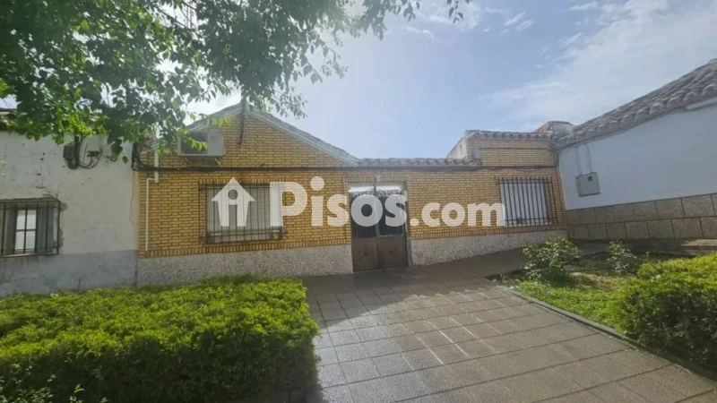 Chalet en venta en Calle de Santa Bárbara, cerca de Ronda de Castilla La Mancha - Vista 3