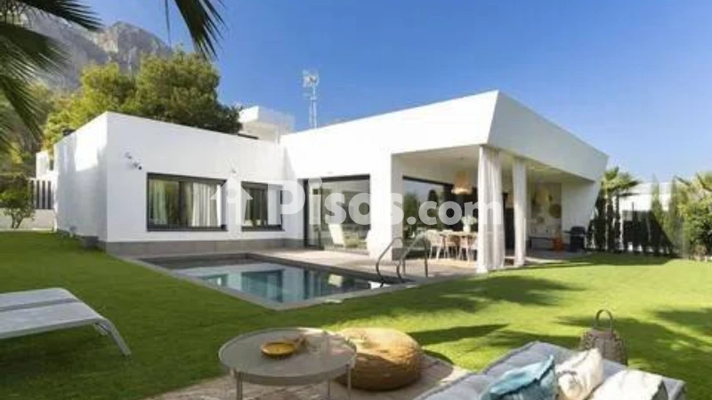 Chalet en venta en Polop - Vista 3