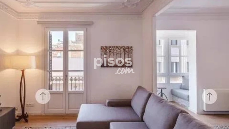 Piso en alquiler en Carrer de Gravina