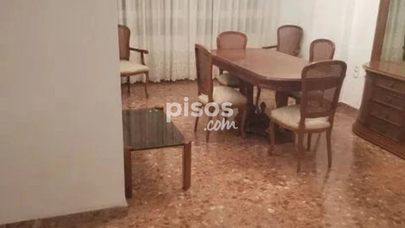 Piso en alquiler en Camí de Vera