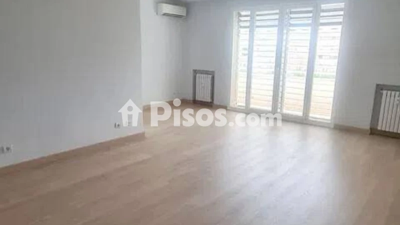 Piso en alquiler en Hispanoamérica
